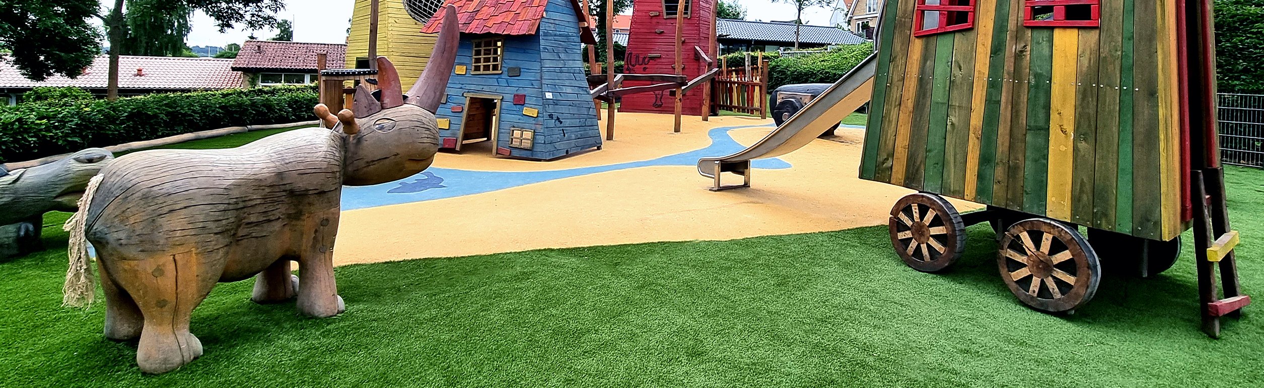 Many possibilities with artificial grass