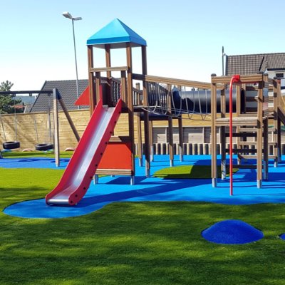 Konstgräs för lekplatsen